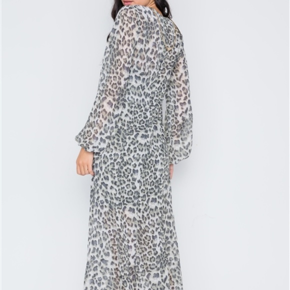 Femme Feline Leopard Print Maxi Dress - Picture 3 of 7
